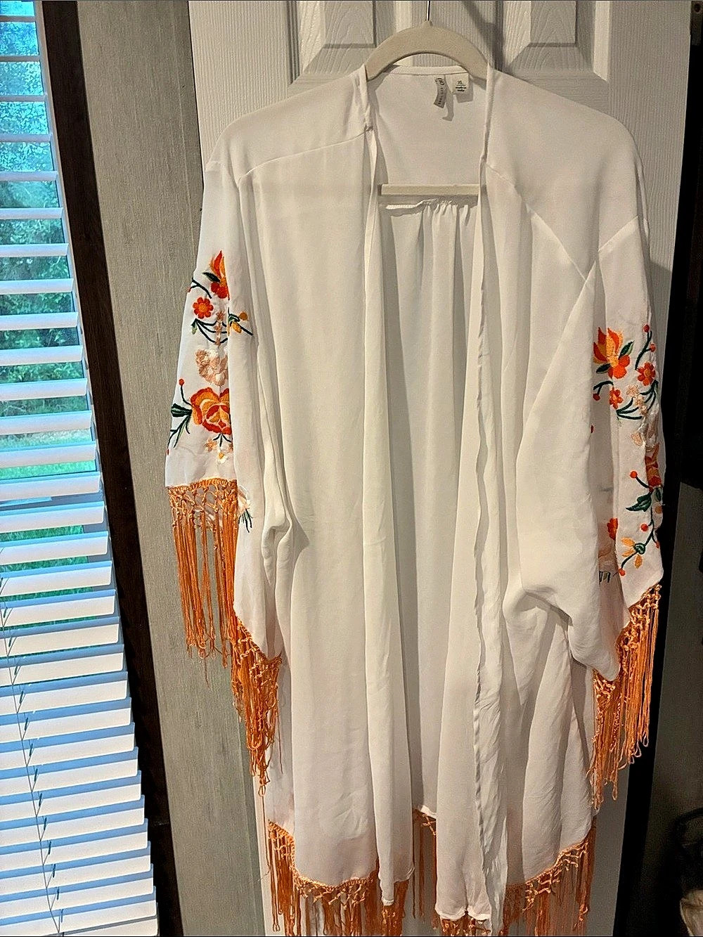 KYO Floral Embroidered Fringe  XL Like New cover up